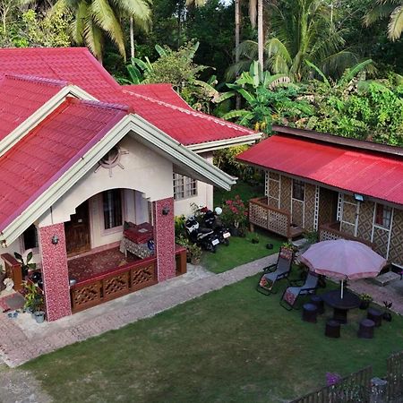 Khloe Serenity Guest House Batuan エクステリア 写真