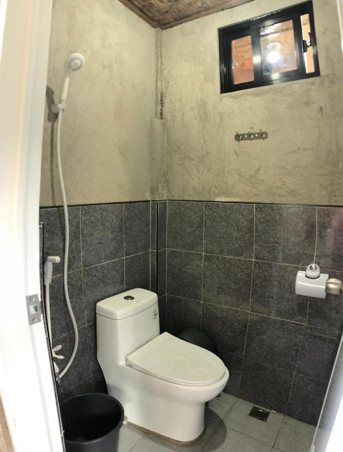 Khloe Serenity Guest House Batuan エクステリア 写真